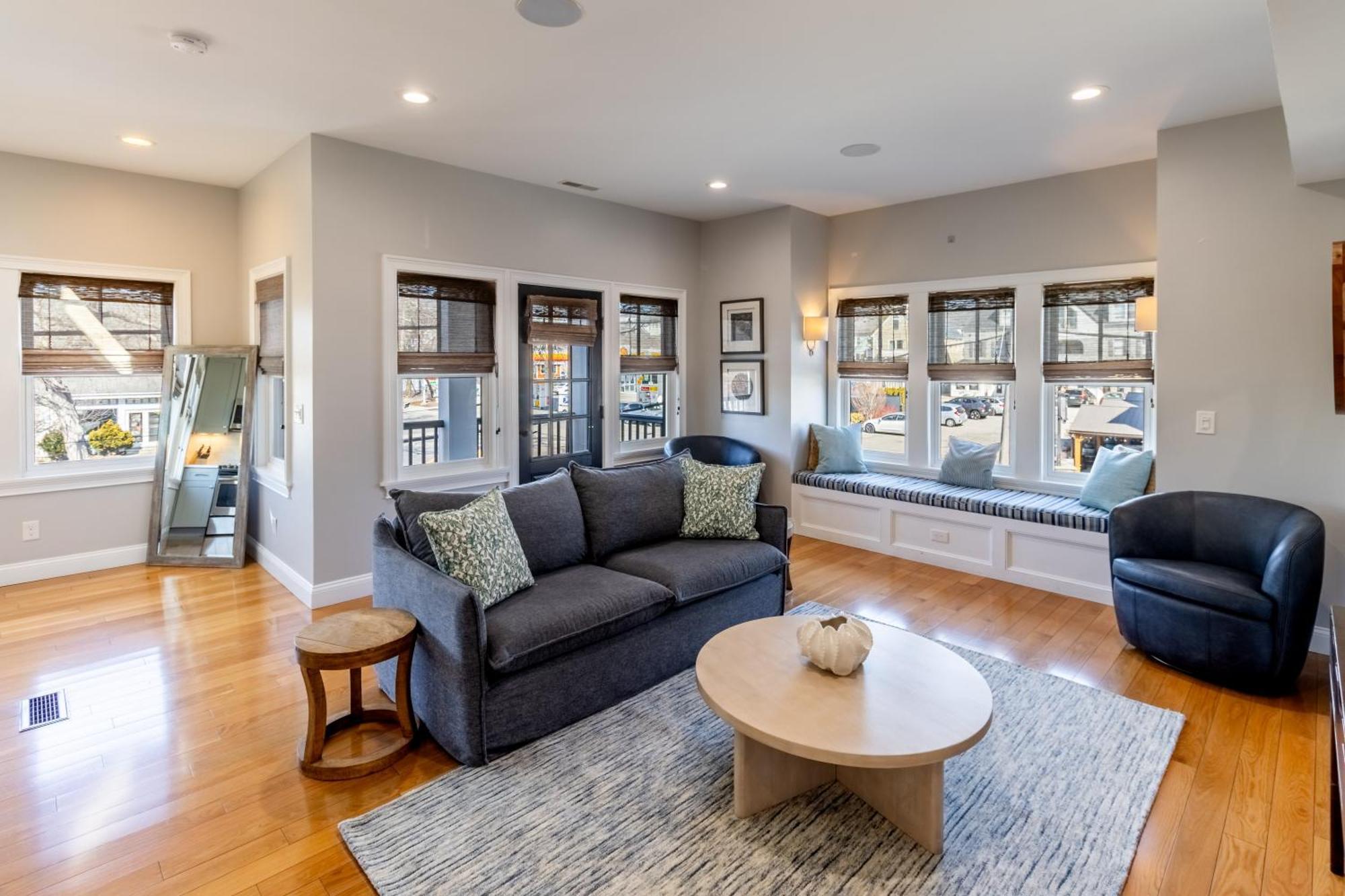 The Newport Lofts - 595 Thames Street Exterior foto